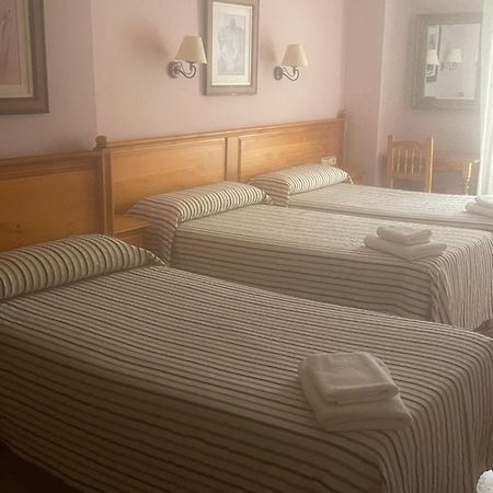 Ostello La Posá Villar del Arzobispo Esterno foto