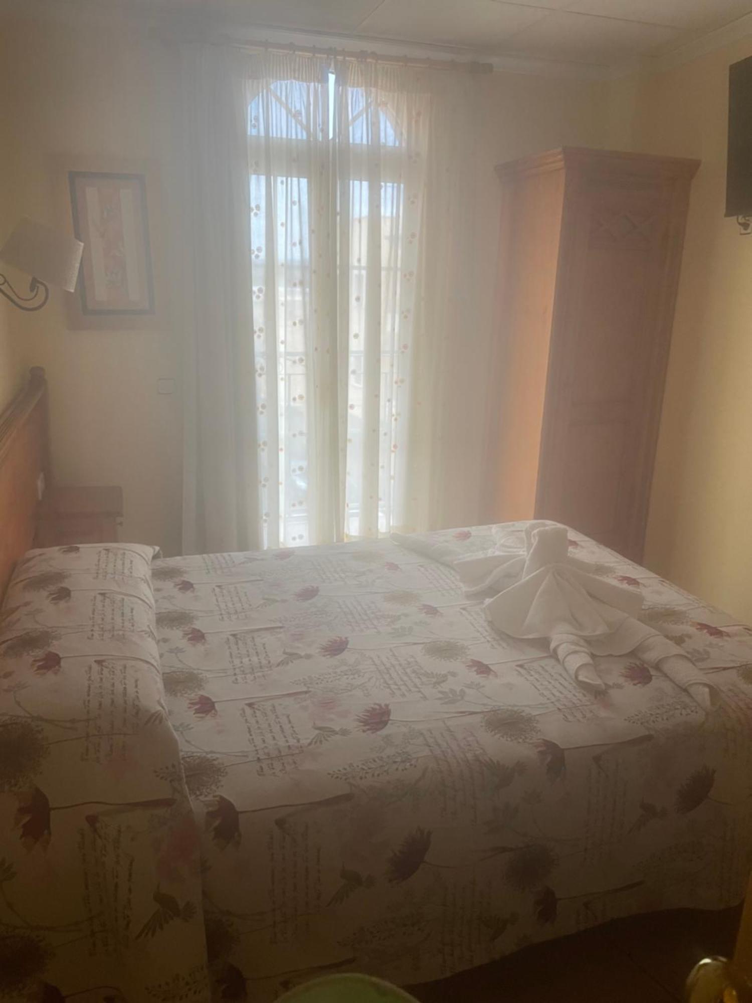 Ostello La Posá Villar del Arzobispo Esterno foto