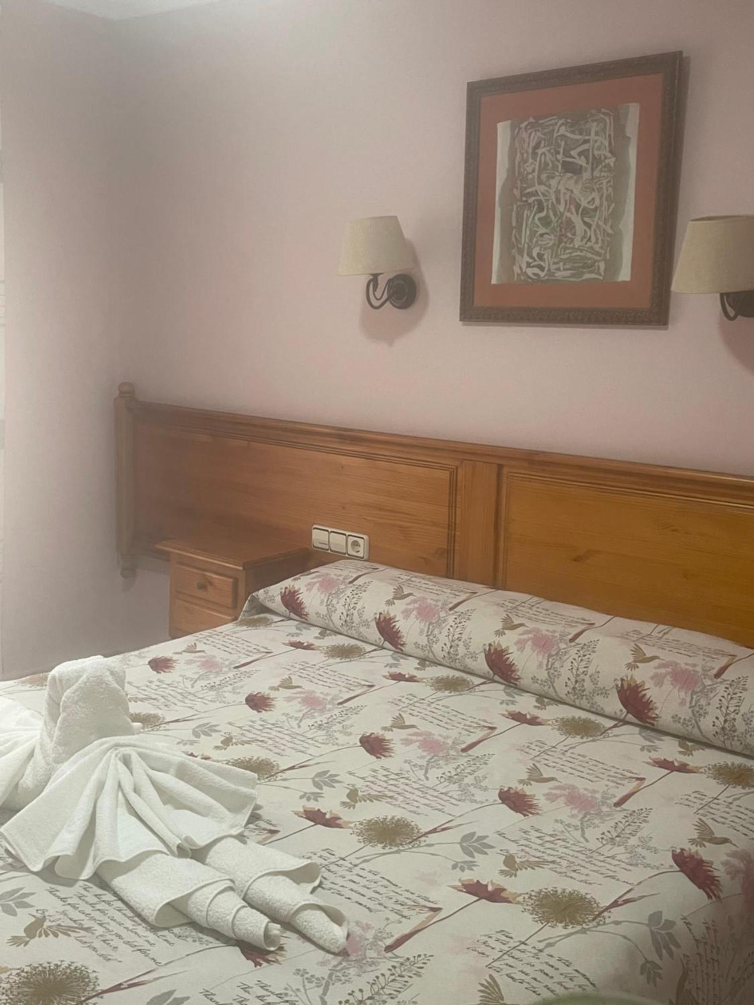 Ostello La Posá Villar del Arzobispo Esterno foto